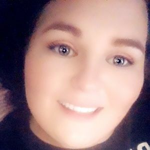 Meet your Posher, Jolene